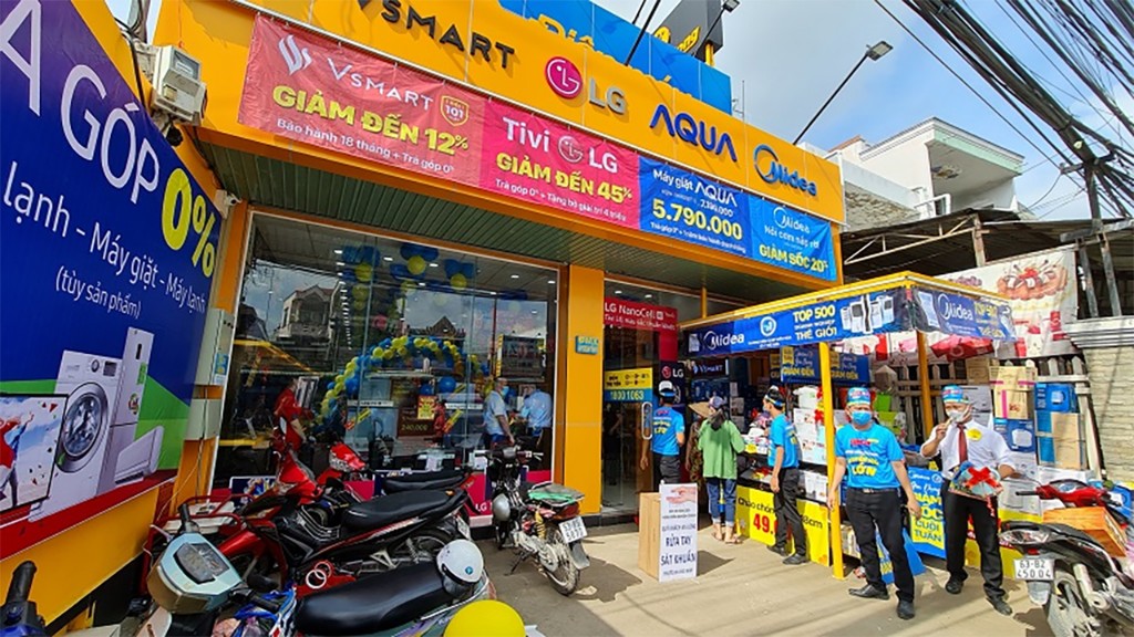 Tưng bừng đón sinh nhật 2 tuổi, Điện máy XANH supermini đạt cột mốc 1.000 shop